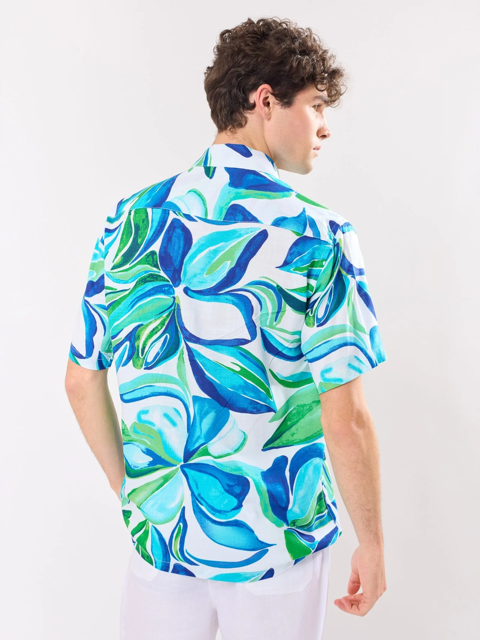 Aquamarine - Image 5