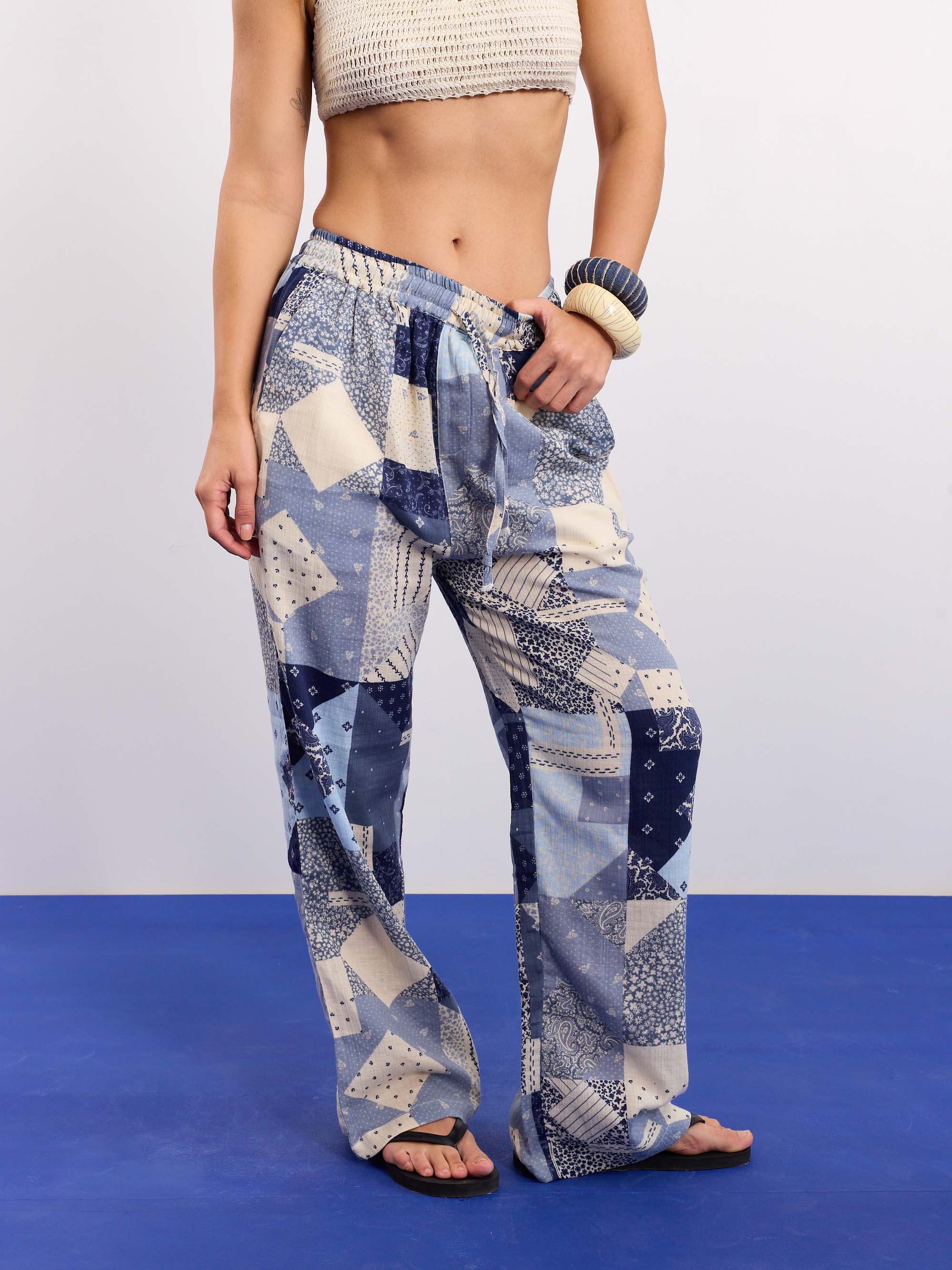 Bandana Gauze Pull-on Pants - Image 4