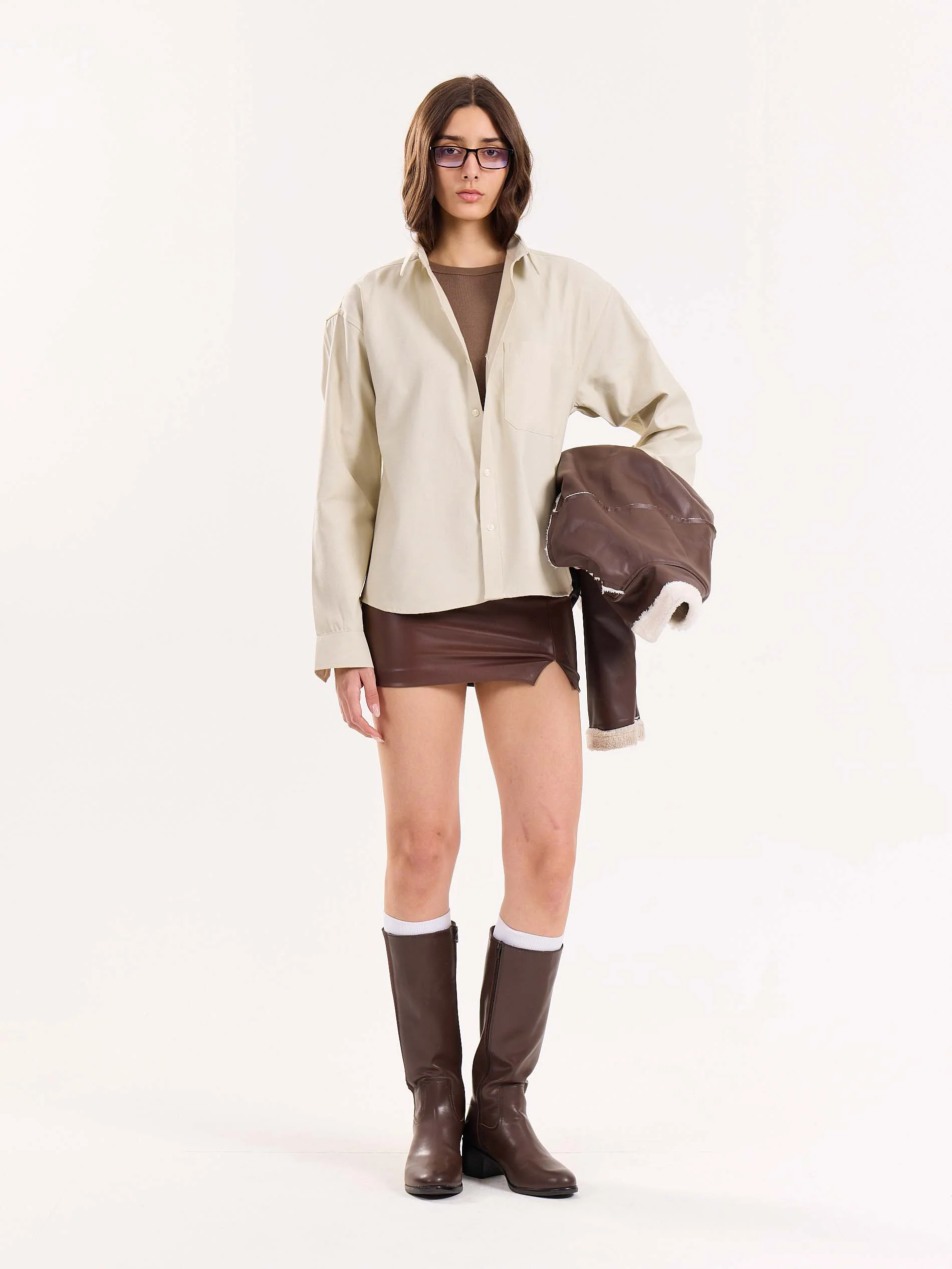 Beige Oversized Cropped Shirt - Image 3