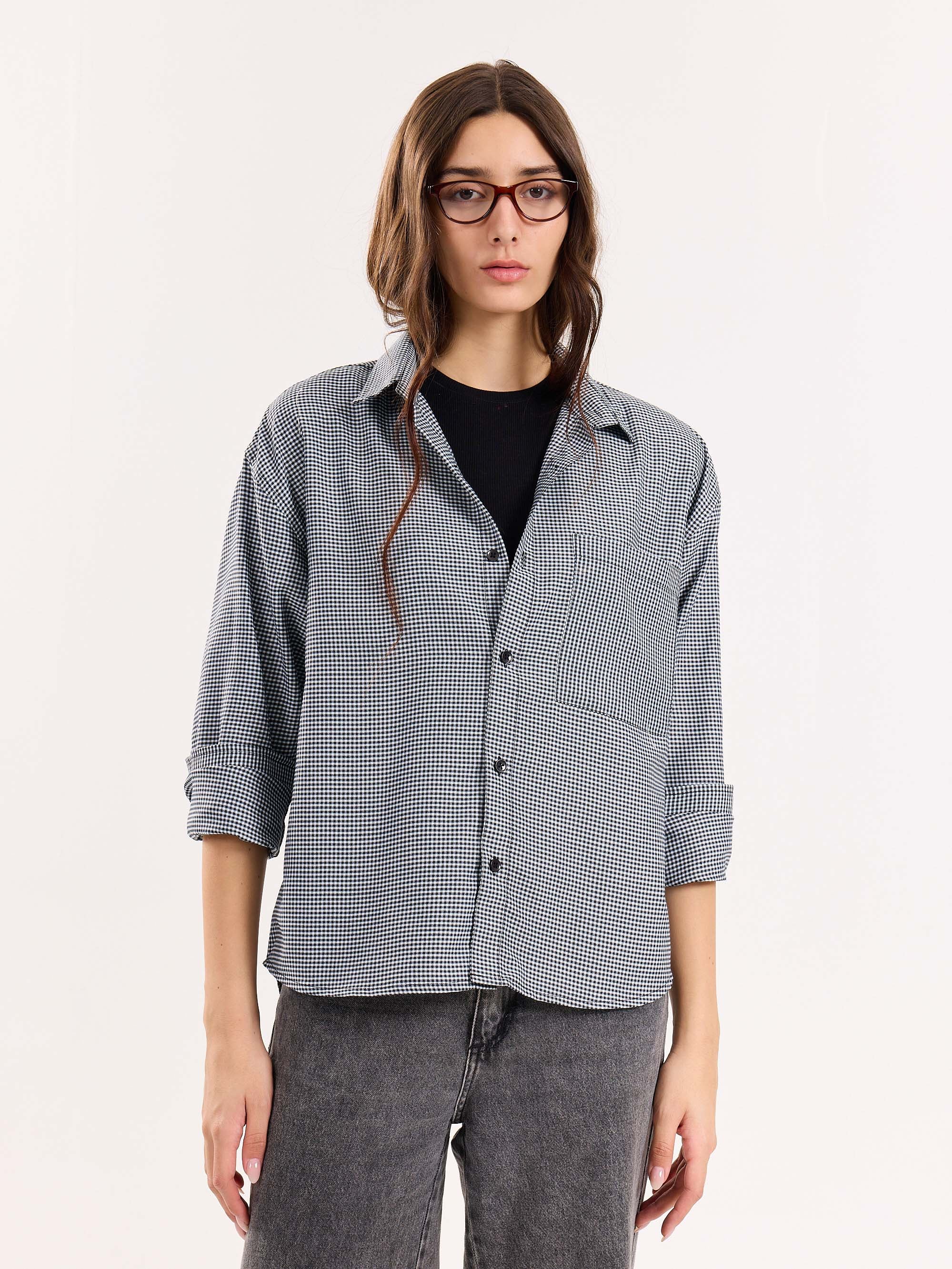 Black Checkered Oversized Cropped Shirt - Image 4