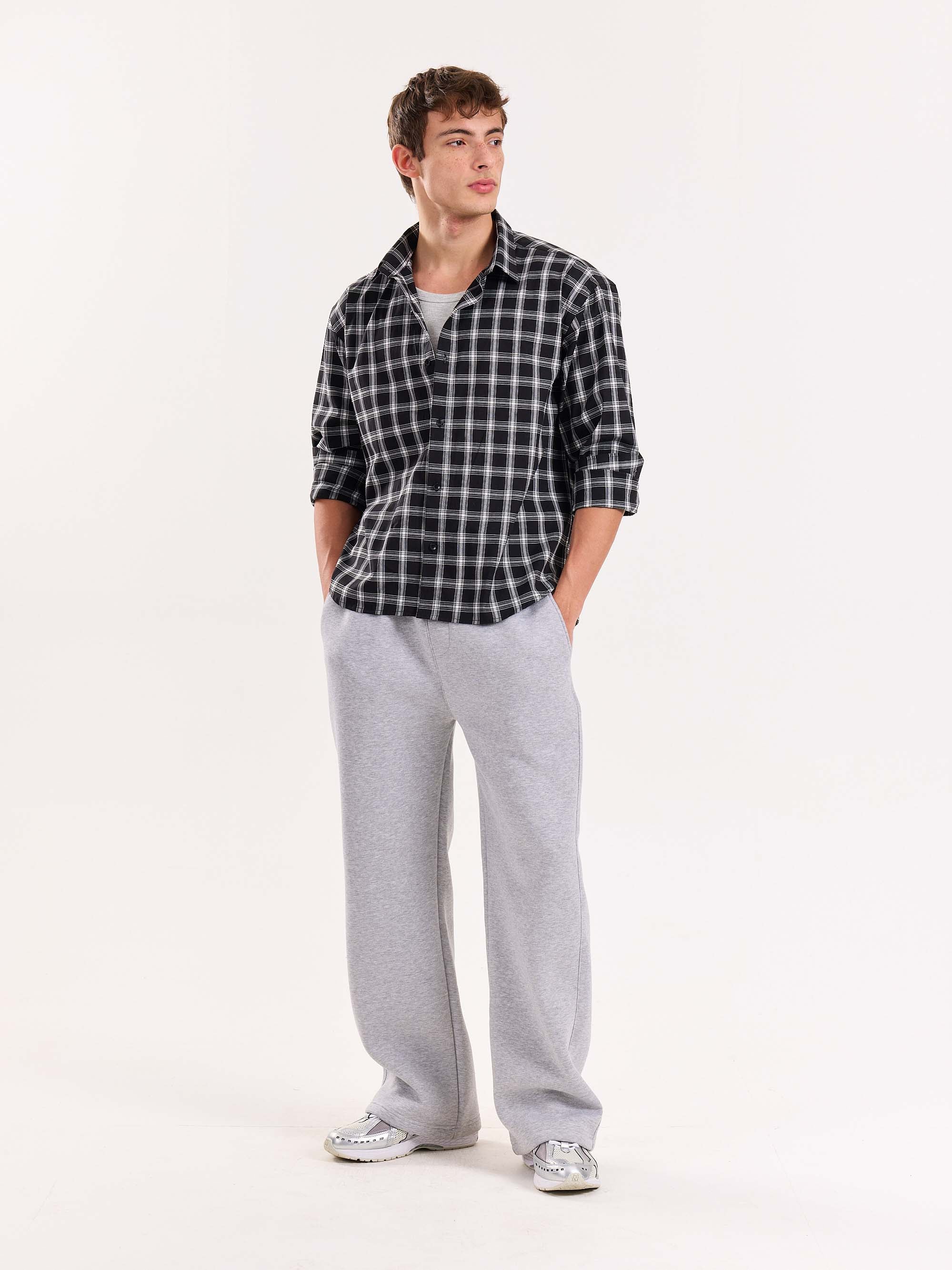 Black Checkered Poplin Cropped Shirt - Image 5