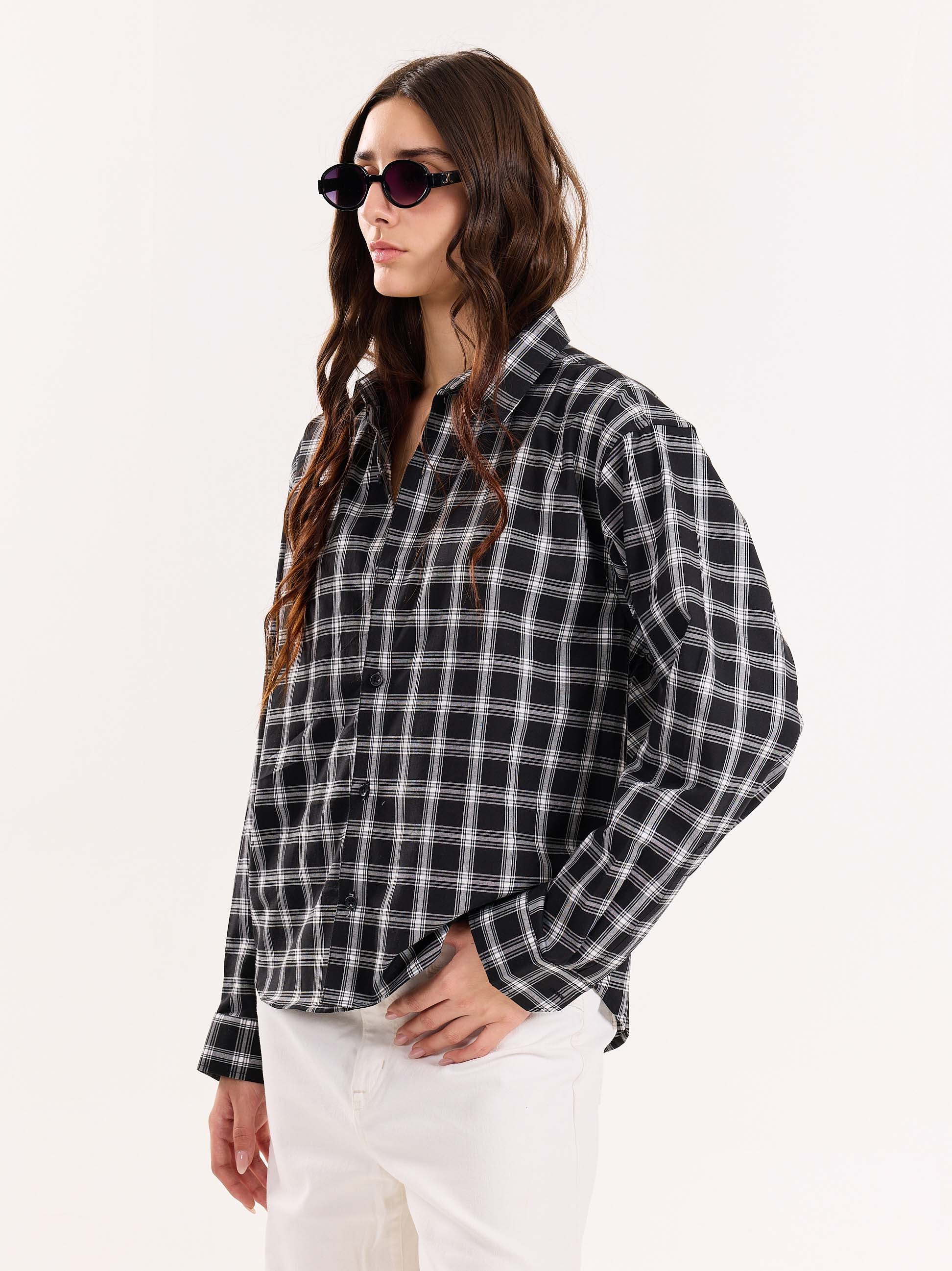 Black Checkered Poplin Cropped Shirt - Image 7