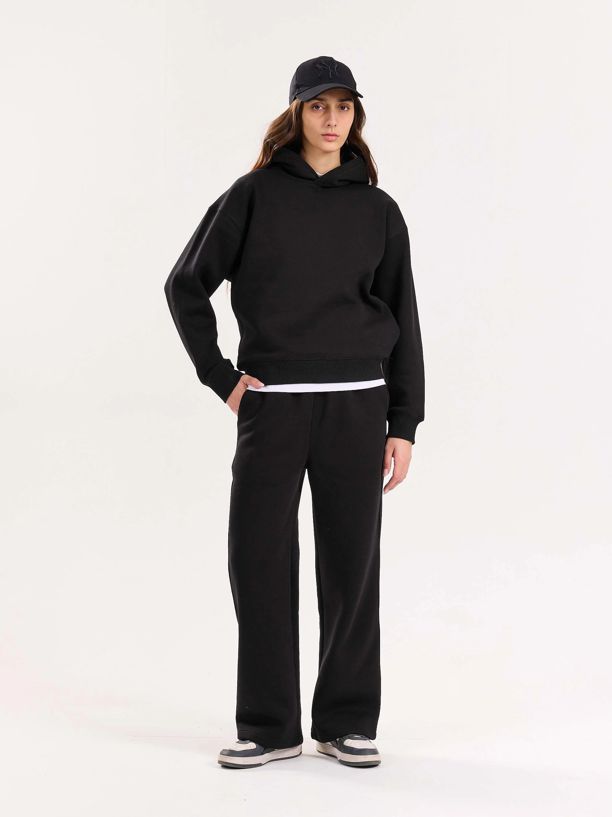 Black Cropped Fit Hoodie - Image 3