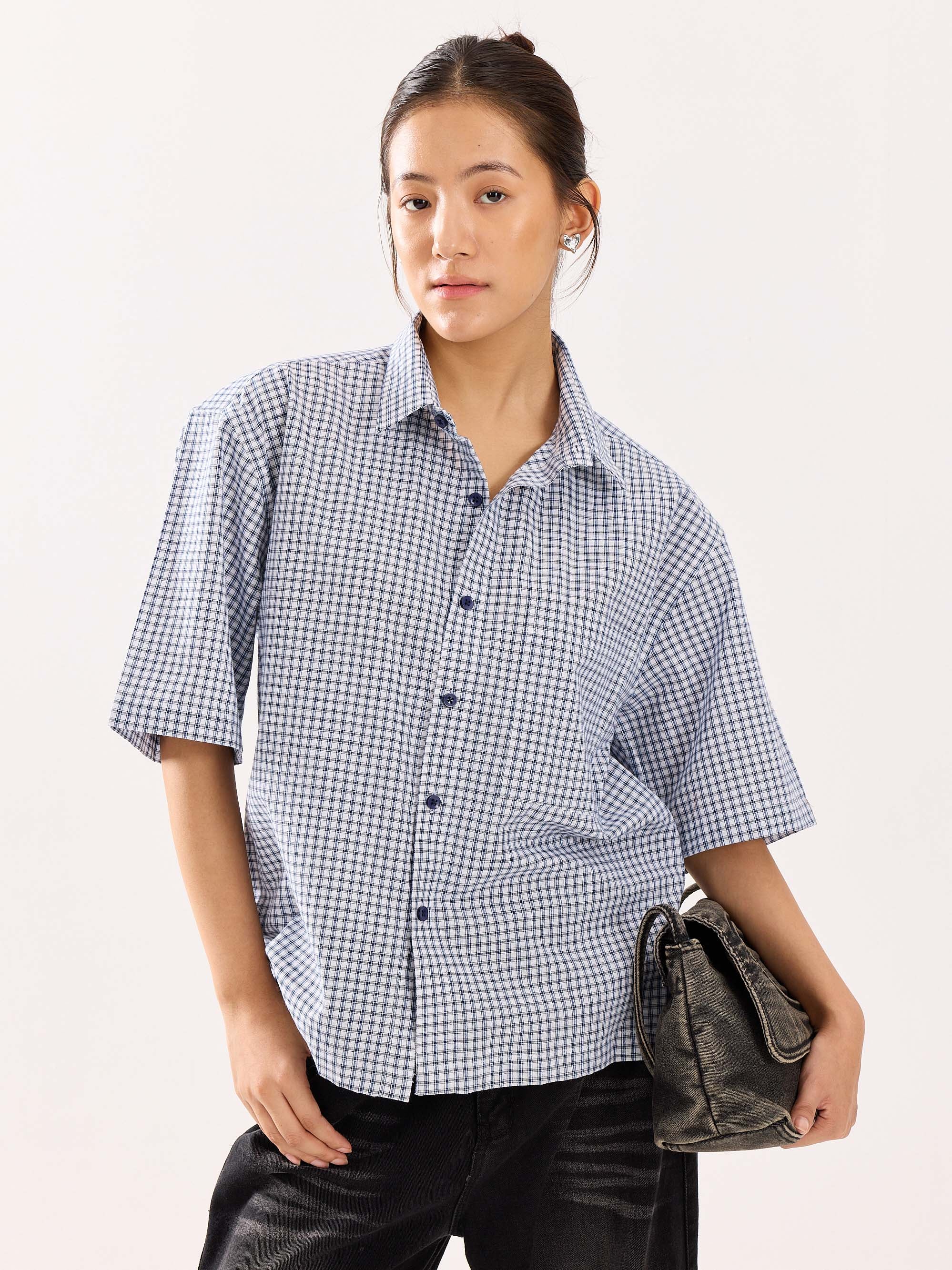 Blue Checkered Cropped Shirt - Image 4