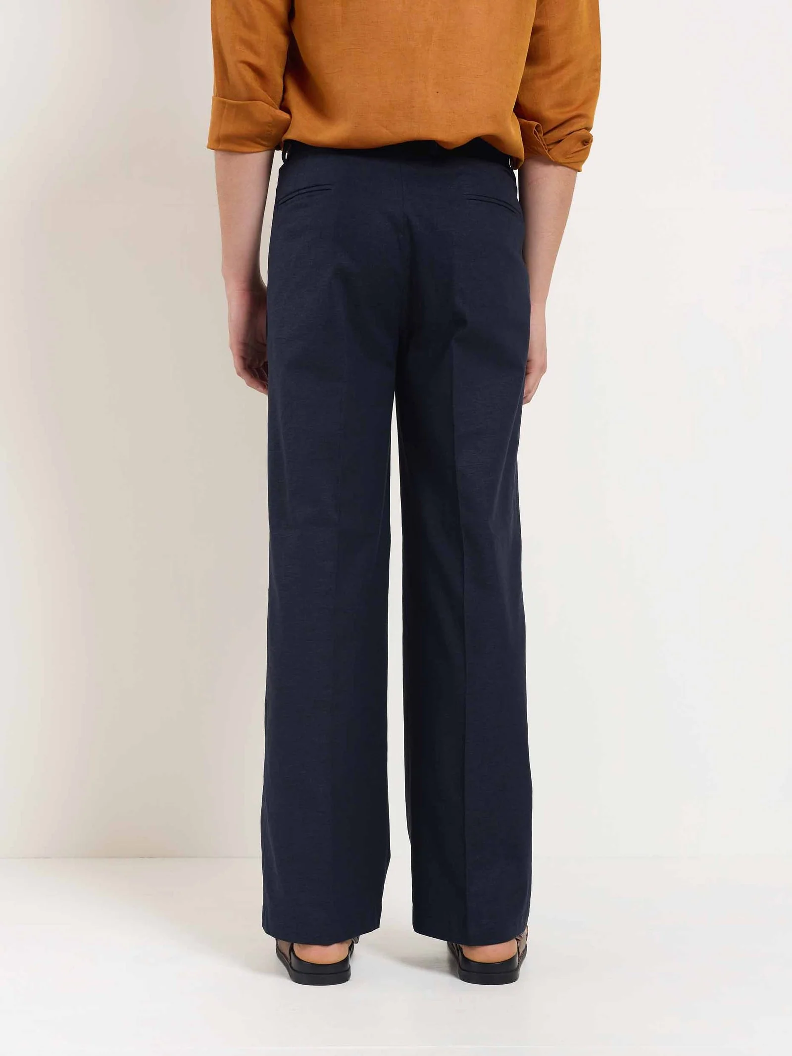 Blue Linen Baggy Fit Trousers - Image 7