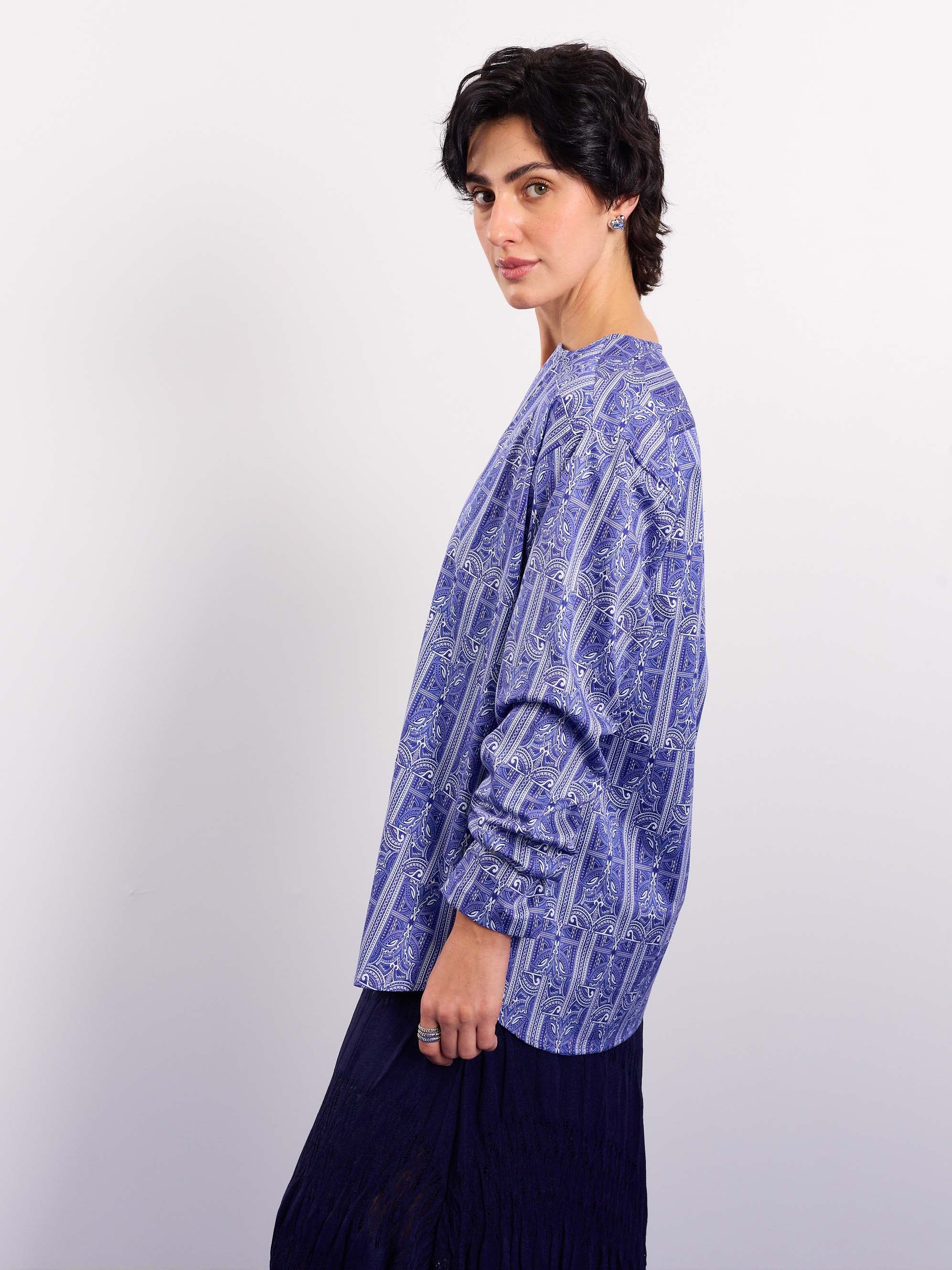 Blue Patterned Satin Pullover - Image 7