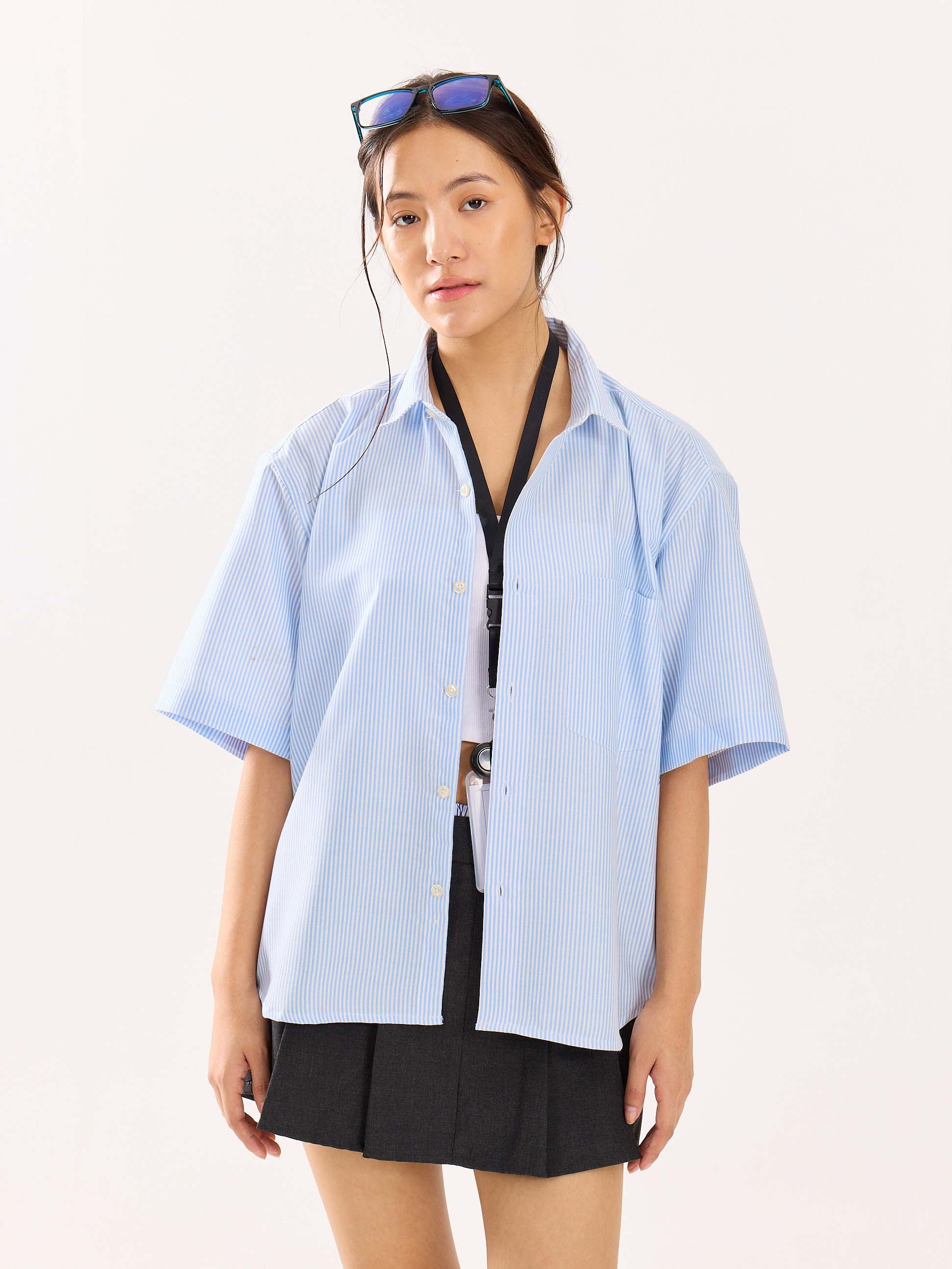Blue Striped Oversized Cropped Shirt - Image 4