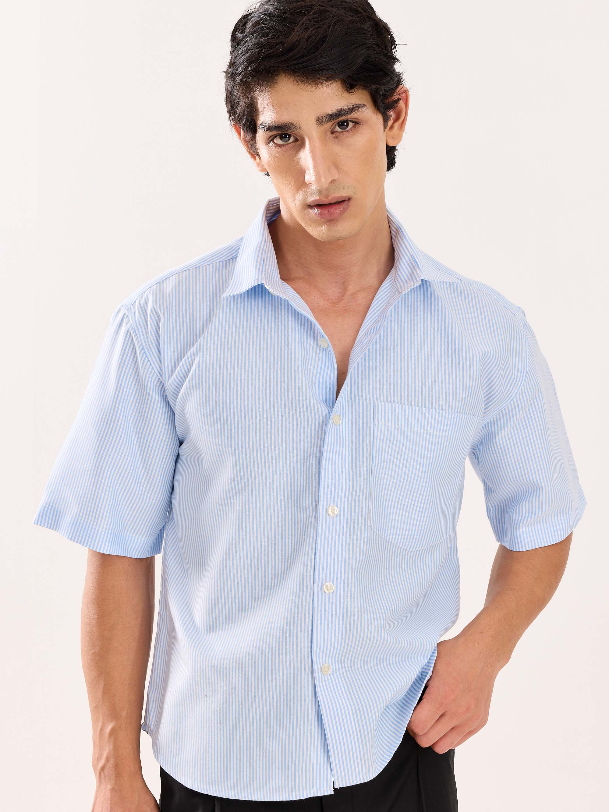 Blue Striped Oversized Cropped Shirt - Image 5