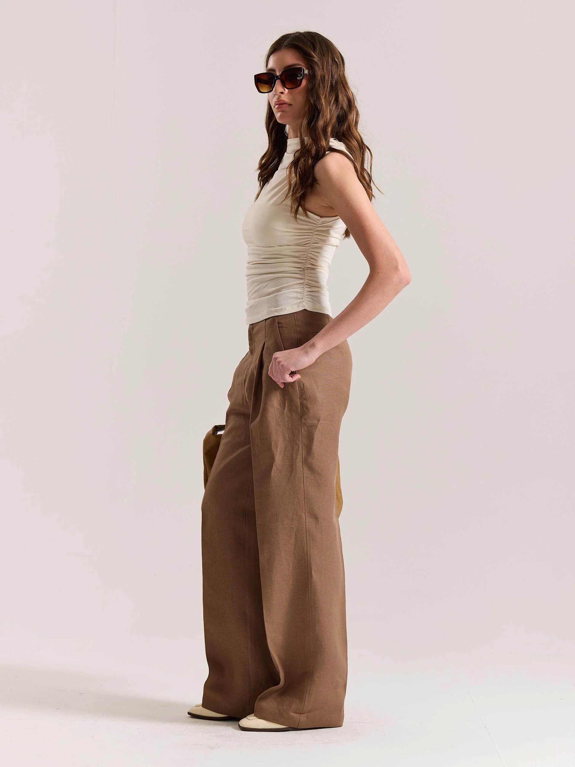 Brown Linen Baggy Fit Trousers - Image 7