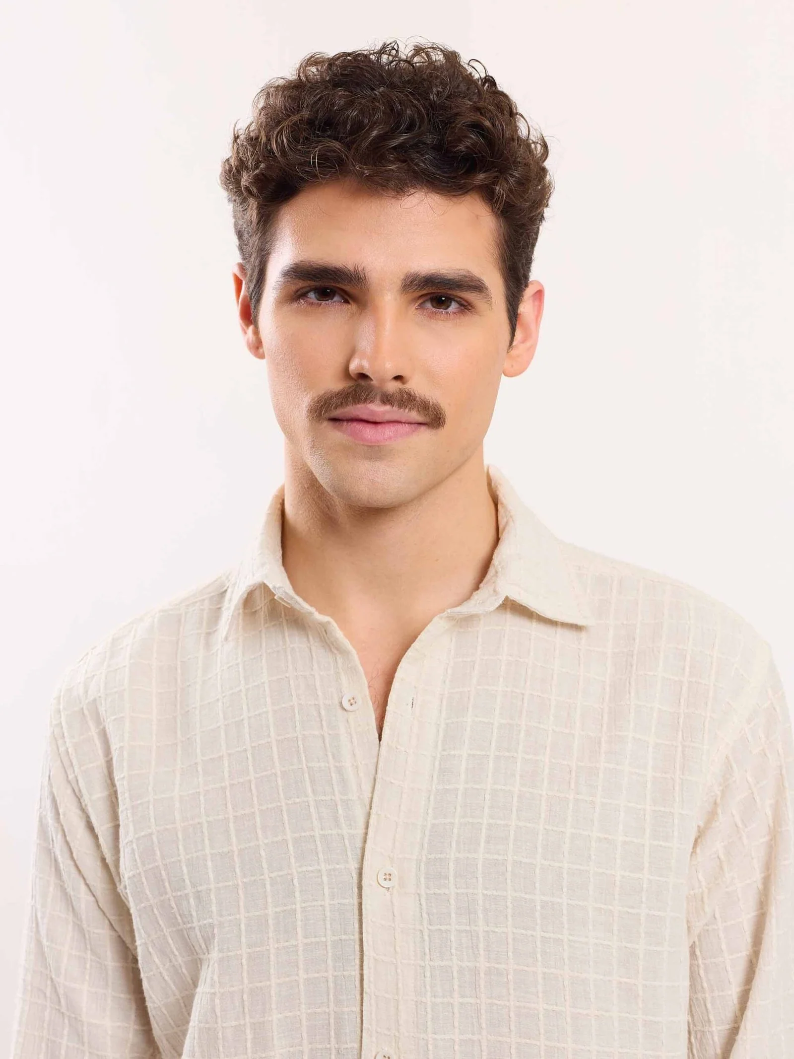 Cream Textured Holiday Shirt - Image 3