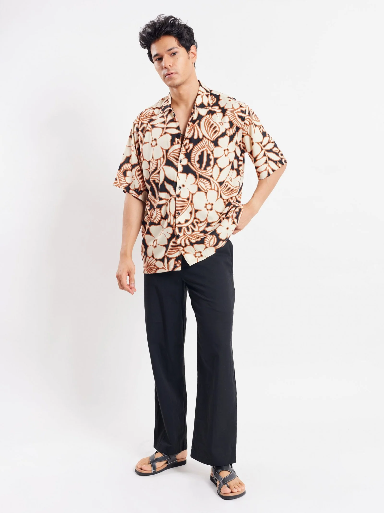 Floral Noir - Image 2