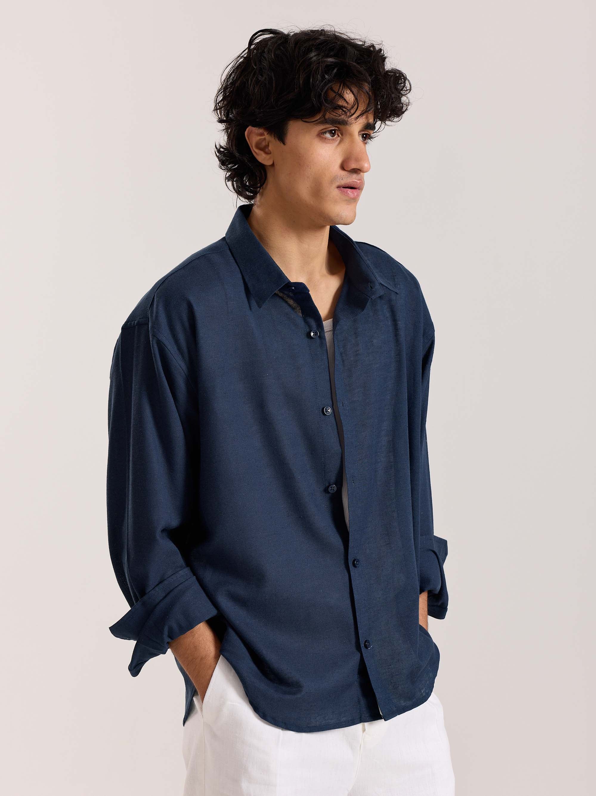 Navy Blue Linen Cropped Shirt - Image 4