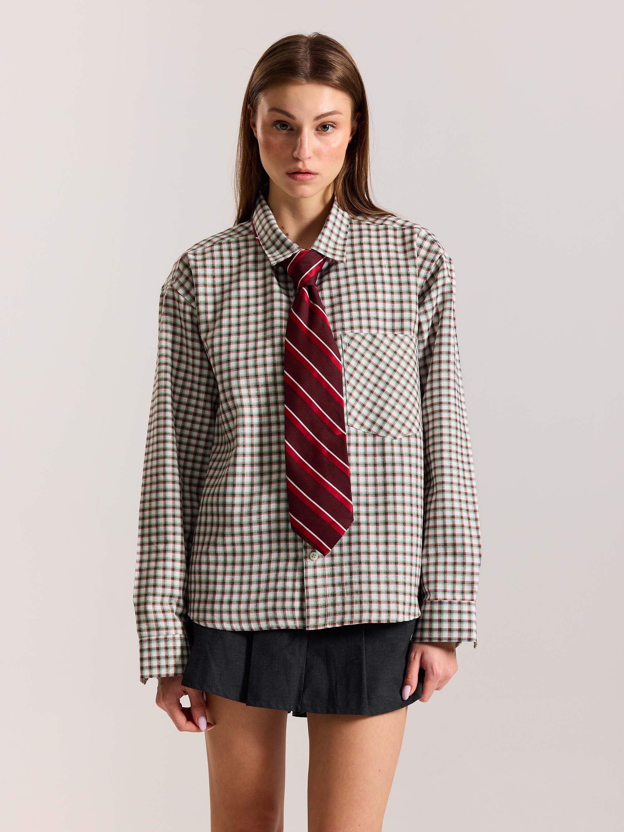 Off White Checkered Oversized Cropped Shirt - Image 4