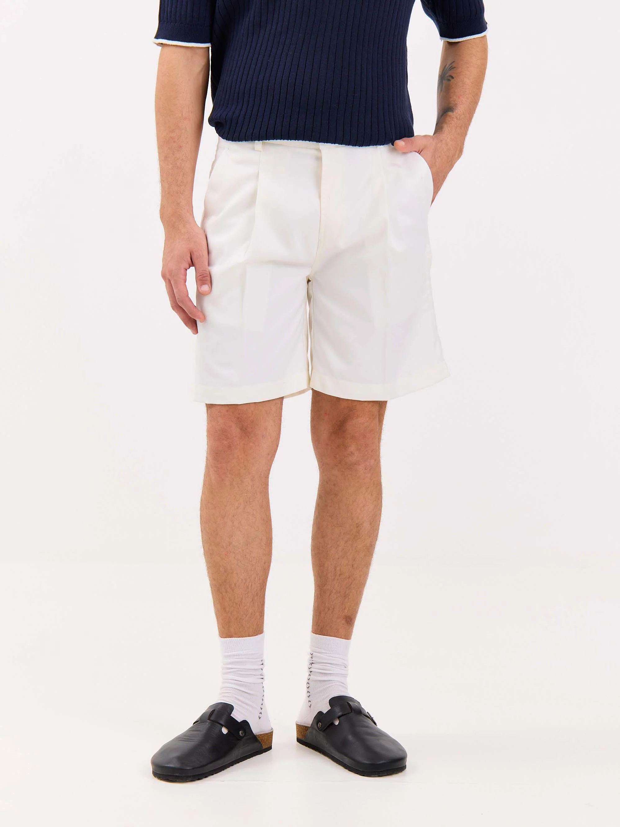 Off White Trouser Shorts - Image 5