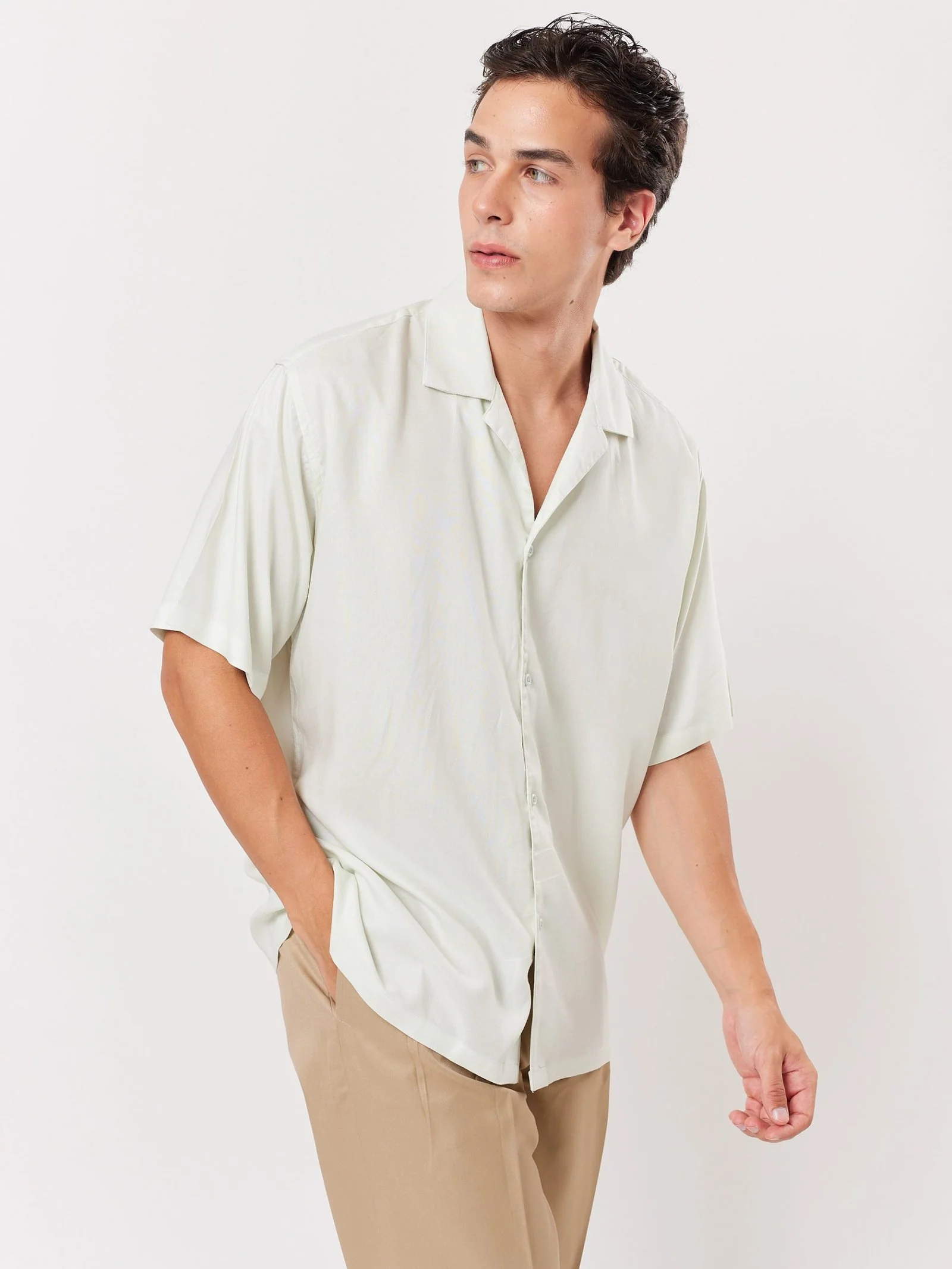 Pearl Resort Shirt - Image 5