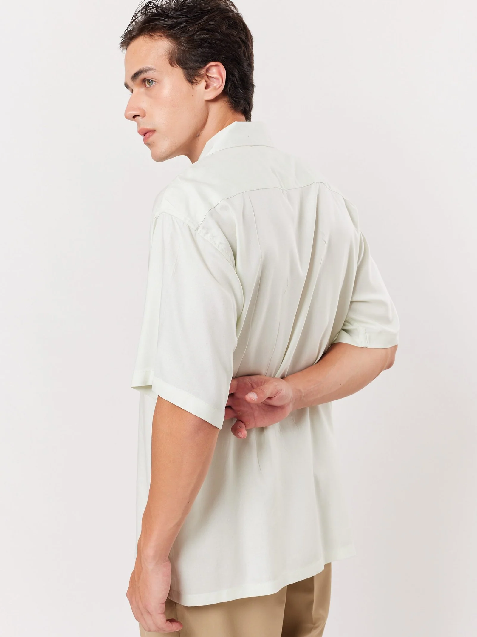 Pearl Resort Shirt - Image 6