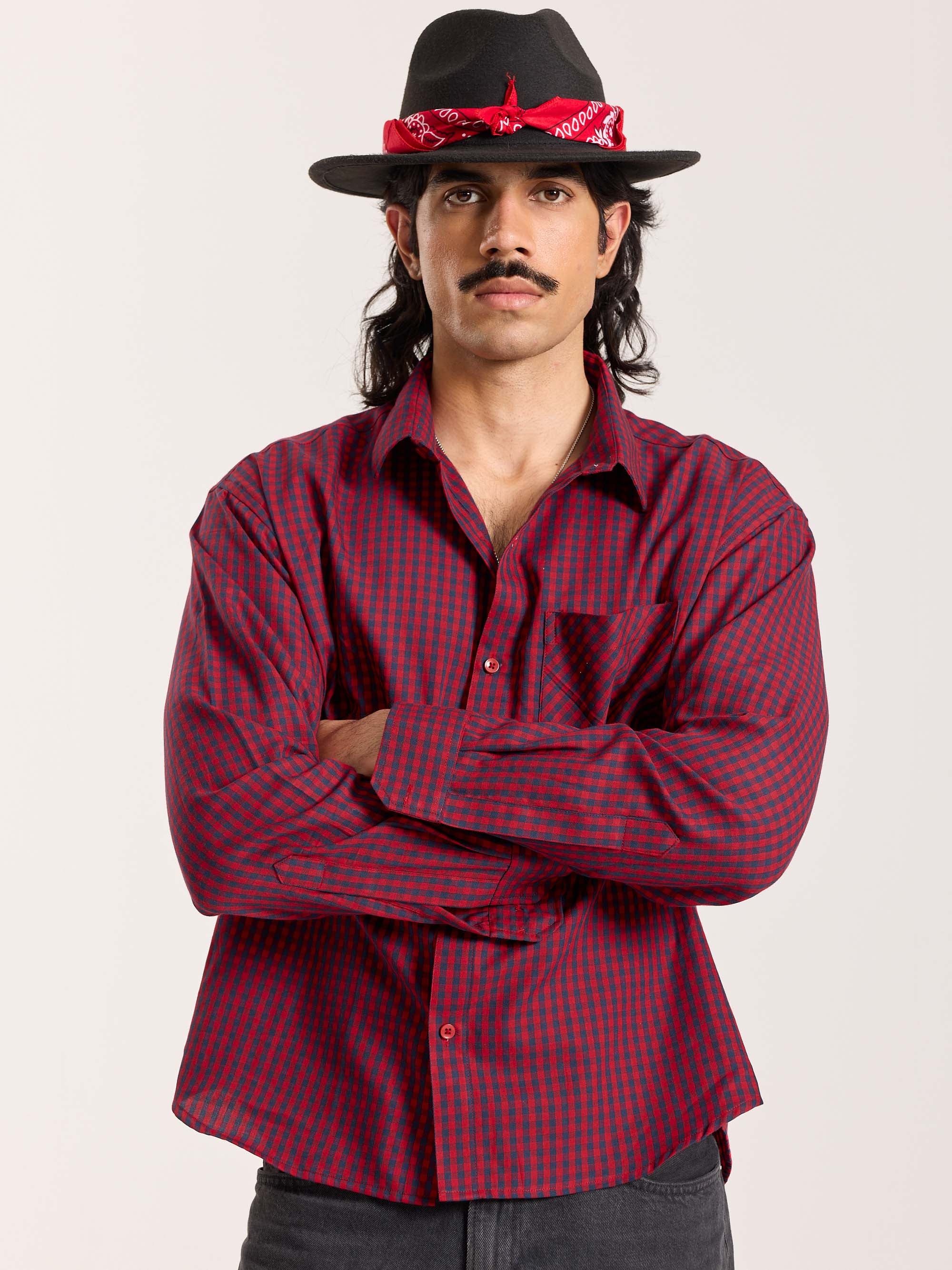Red & Navy Checkered Oversized Cropped Shirt - Image 5