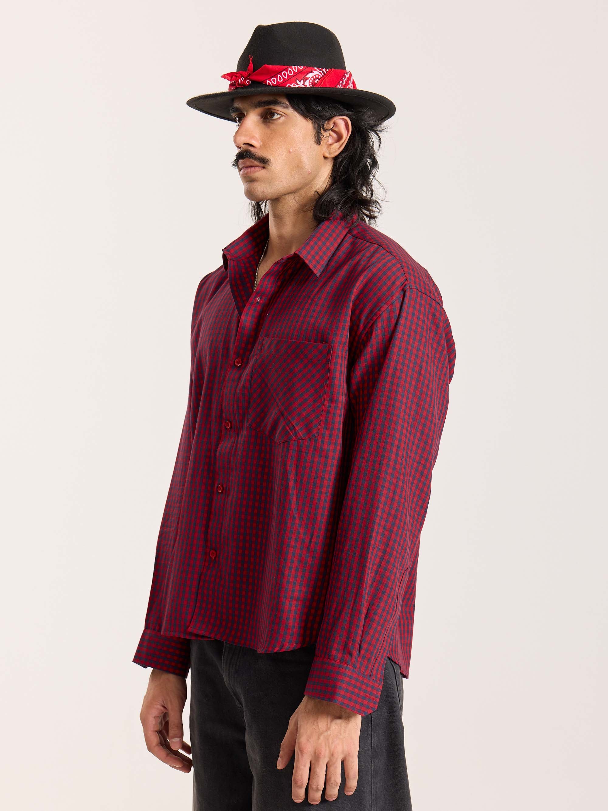 Red & Navy Checkered Oversized Cropped Shirt - Image 7
