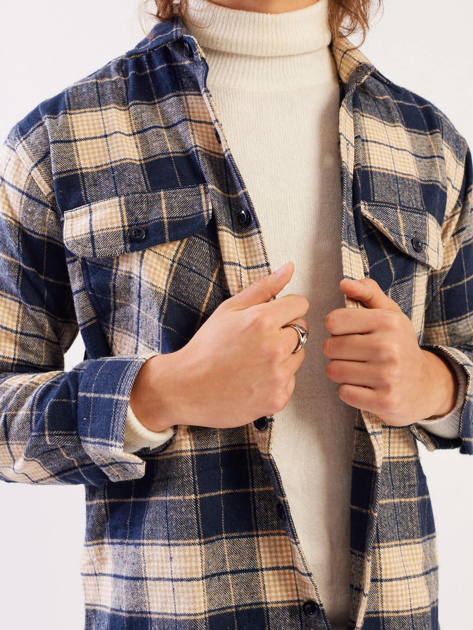Relaxed Fit Plaid Shacket - Image 4