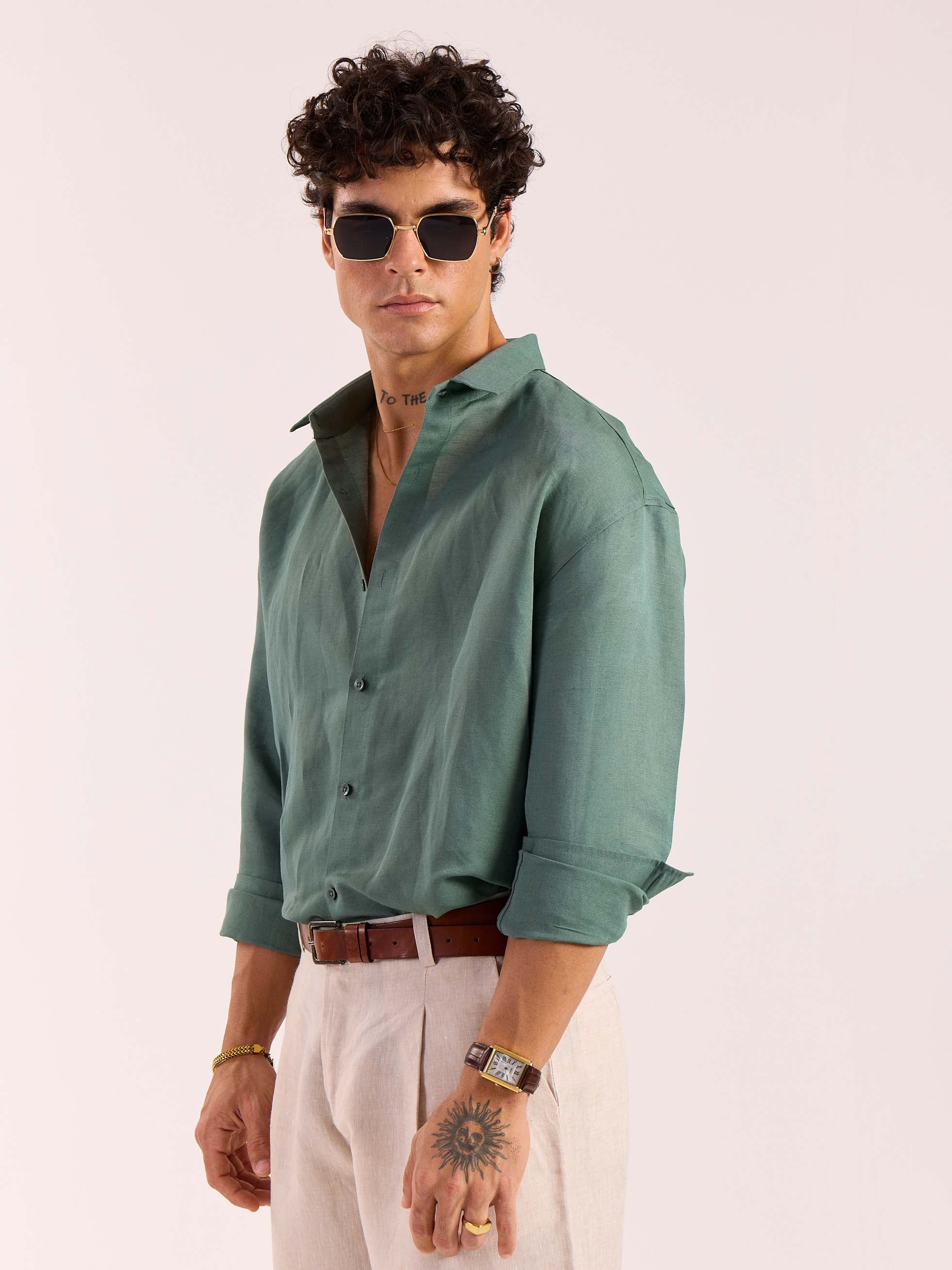 Sage Green Linen Cropped Shirt - Image 4