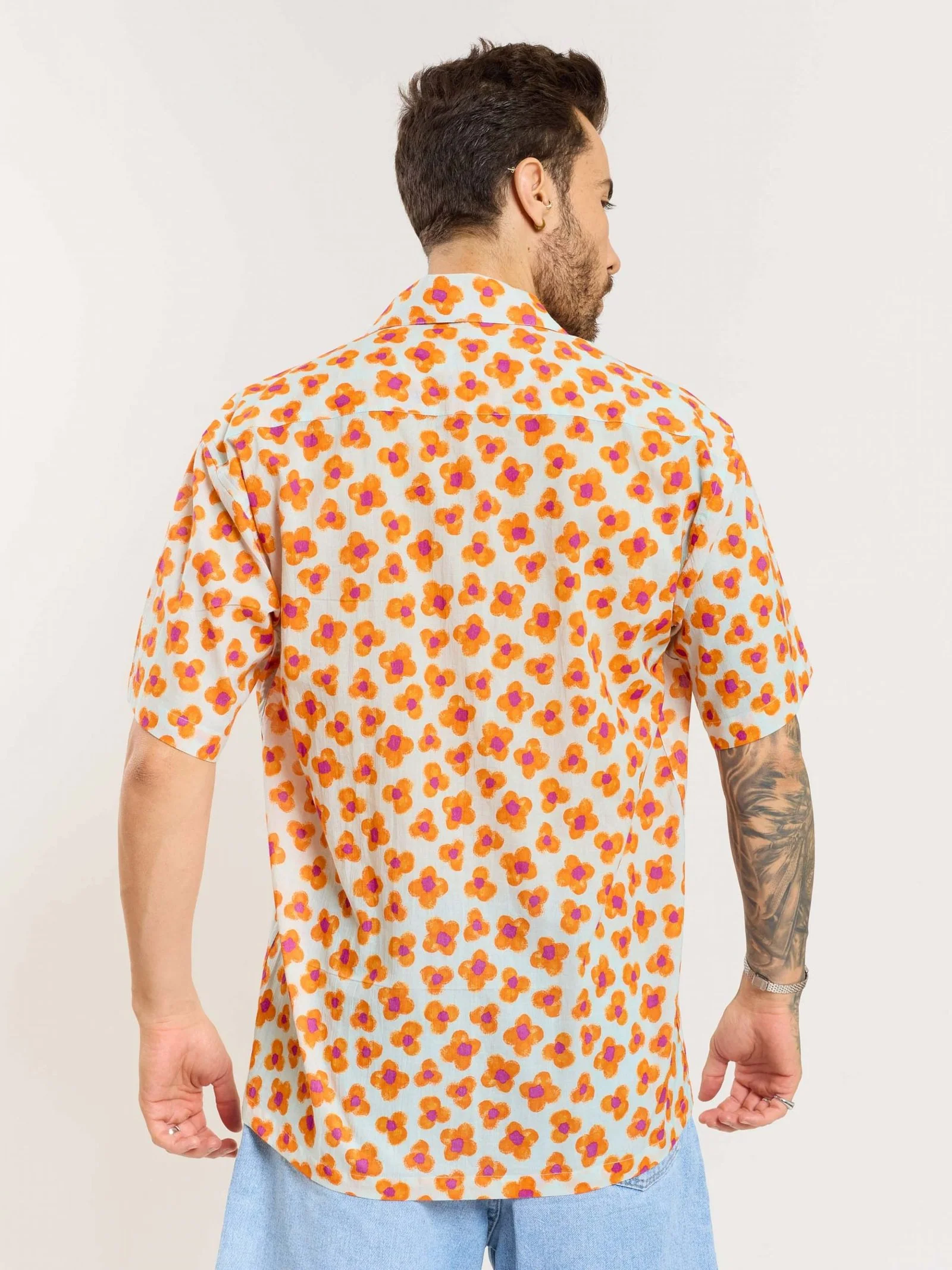 Tangoing in Tangerine - Image 6